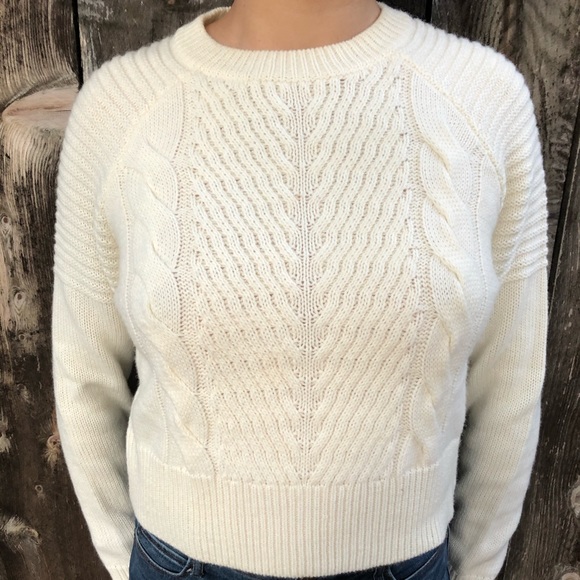 Ivory Sweater - Picture 1 of 4